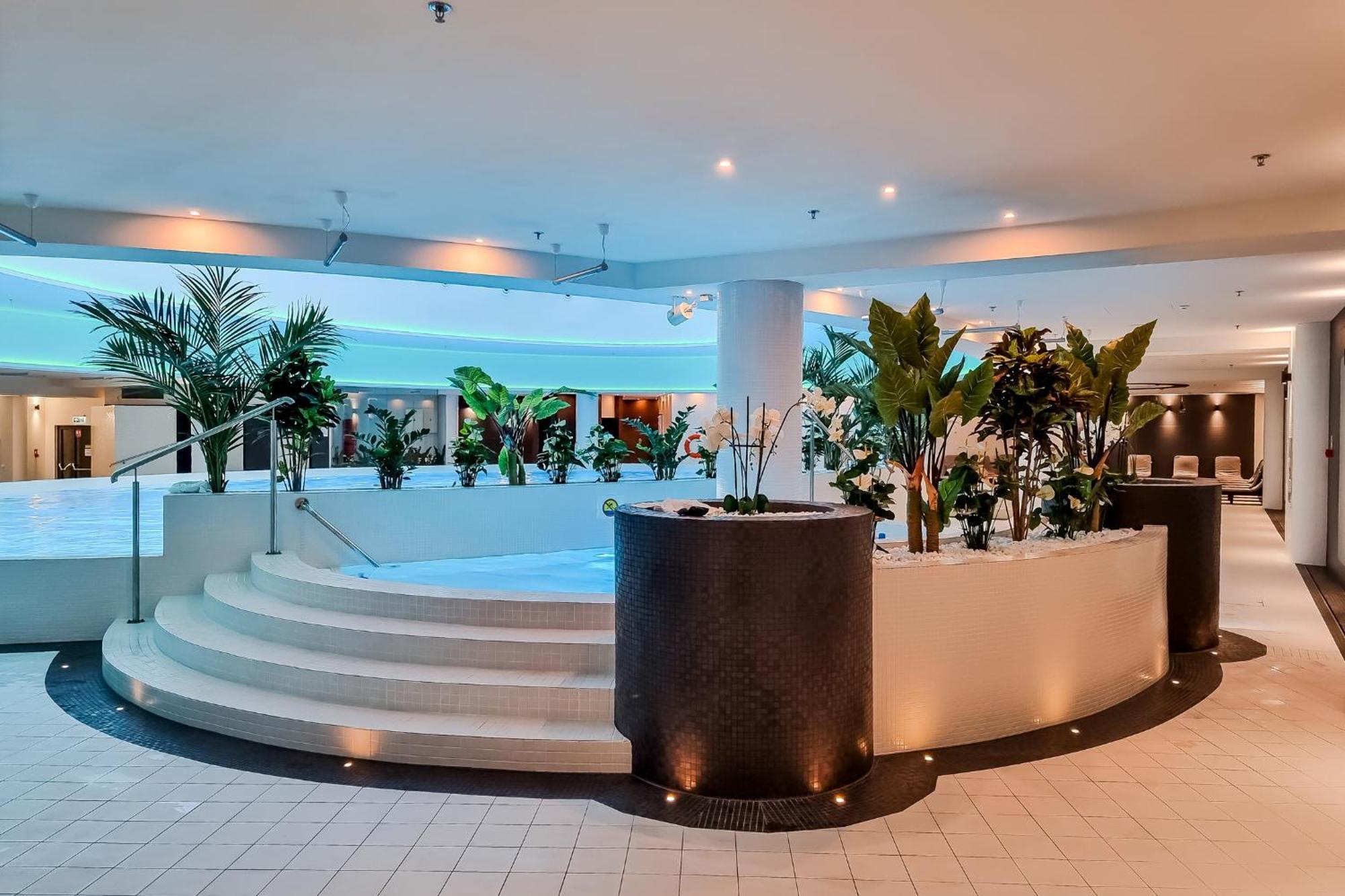Hanza Tower Apartment No. 524 - Swimming Pool, Jacuzzi, Balcony 슈체친 외부 사진